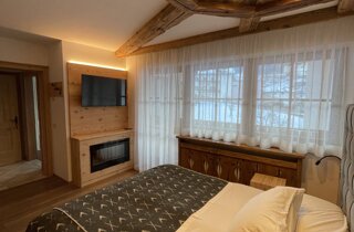 65eb4e94-f164-483e-be56-6468b8d50b53 65eb4e94-f164-483e-be56-6468b8d50b53