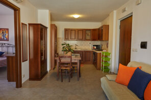 cfa5277a-2dab-412d-8a6d-ea8a6b9f63de