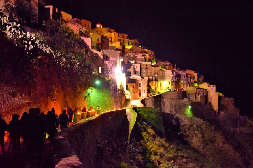 9d1f256a-0fba-4ec2-b61e-9f5ee7935b74