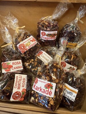 infusi-composti-alla-frutta