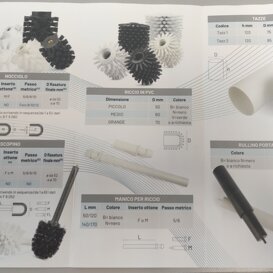 depliant scopini bagno