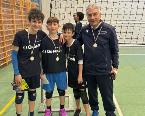 PRIMI CLASSIFICATI Querzoli Volley Forlì PRIMI CLASSIFICATI Querzoli Volley Forlì