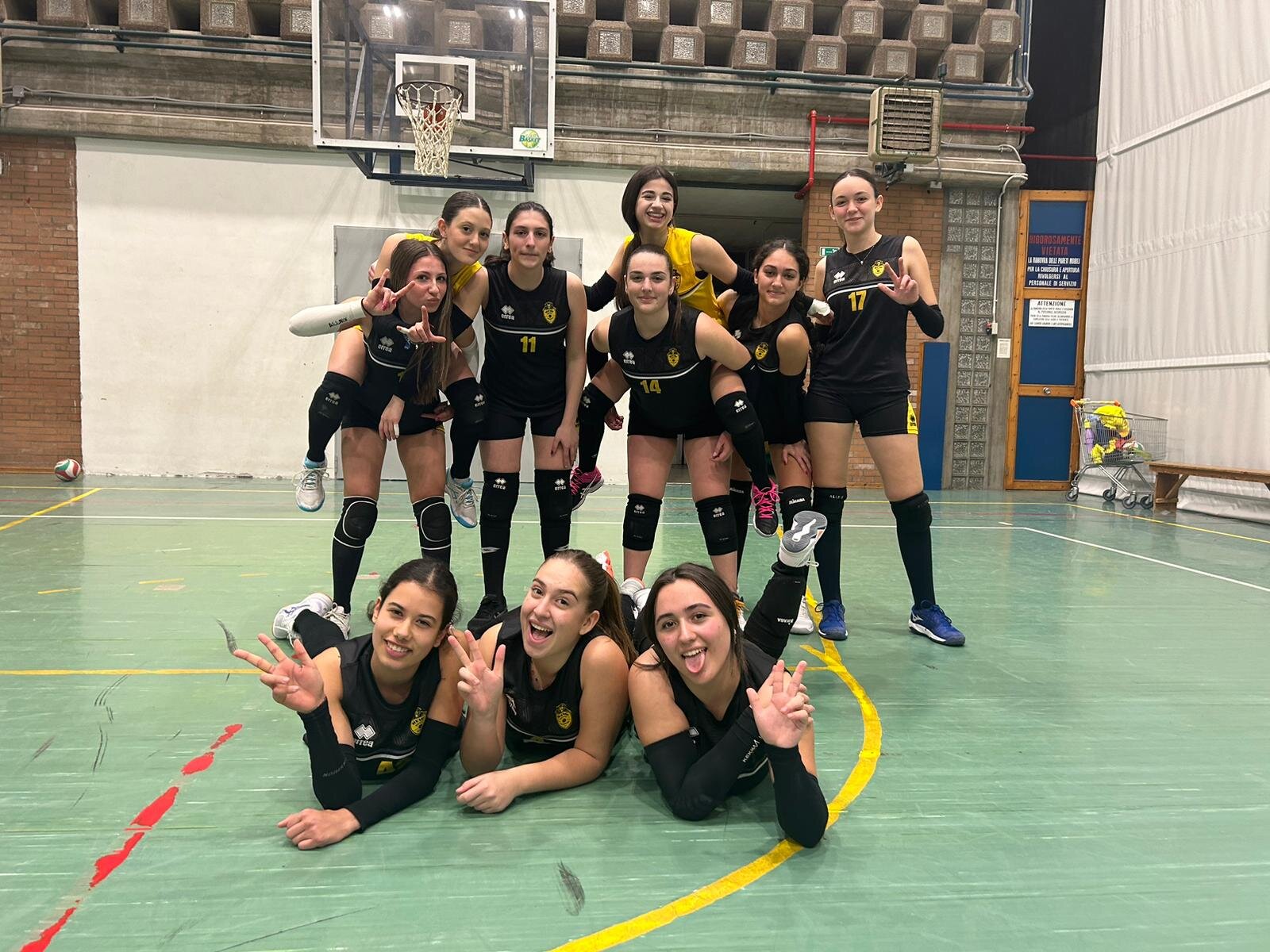 L'Under 16 Nera vince il derby csi!
