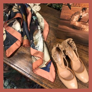 “... in a ginger spice mood...” Foulard in Twill Seta e scarpe di www.sergioamaranti.com