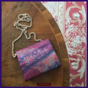 “... forme classiche per colori complessi” Pochette in Pura Seta ft 20cm/17cm | Made in Italy