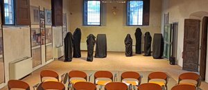 ab8c6889-e4bd-4f03-bc1d-23f348d62128