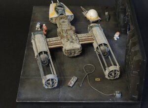 y-wing_oro-picc%20(7).jpeg