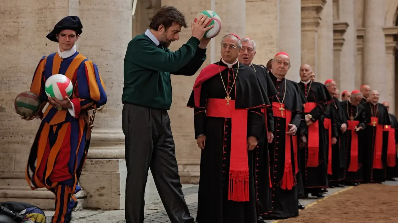nanni-moretti-in-habemus-papam.webp
