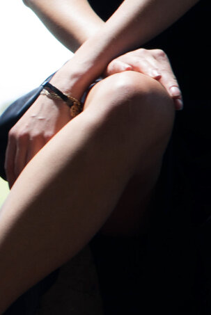 Fotografia di moda editoriale in esterna Toscana