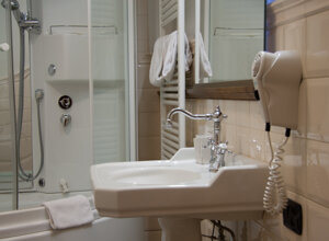 Servizio fotografico camera hotel di lusso Toscana hospitality photography