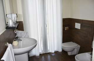 camera-vicino-gardaland10.jpeg camera-vicino-gardaland10.jpeg