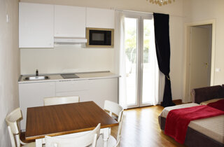 camera-vicino-gardaland11.jpeg camera-vicino-gardaland11.jpeg