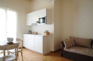 camera-vicino-lago-di-garda27.jpeg camera-vicino-lago-di-garda27.jpeg