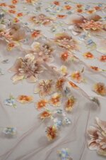 tulle-ricamato-zqt9u