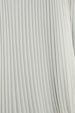 plisse-soleil-1-satin-leggero