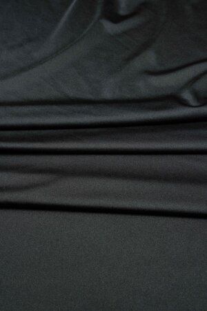 lycra-lucida-znryz