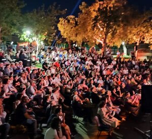 b9f32887-5d59-49cf-9c14-b4b607ca3e40