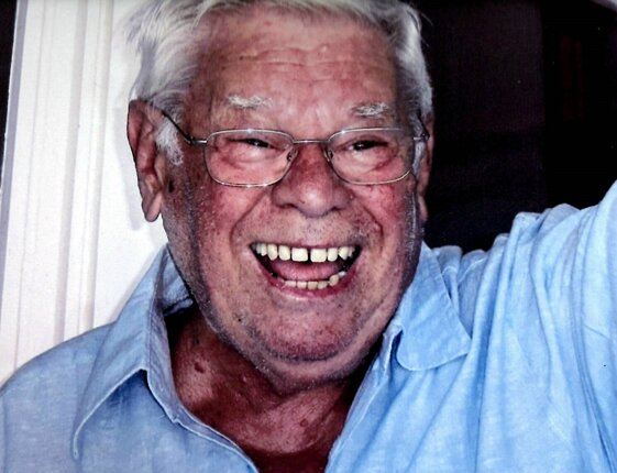 2a330703-aadf-498f-9222-8c1977190e60 2a330703-aadf-498f-9222-8c1977190e60