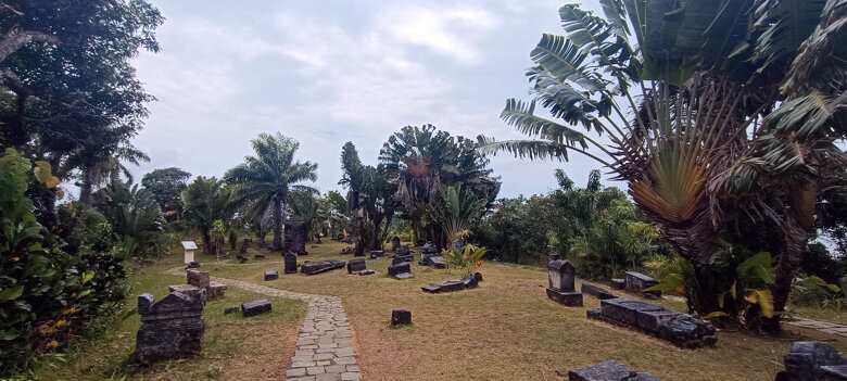 7a01e79c-45dd-4a0d-b650-4670a4084bb3