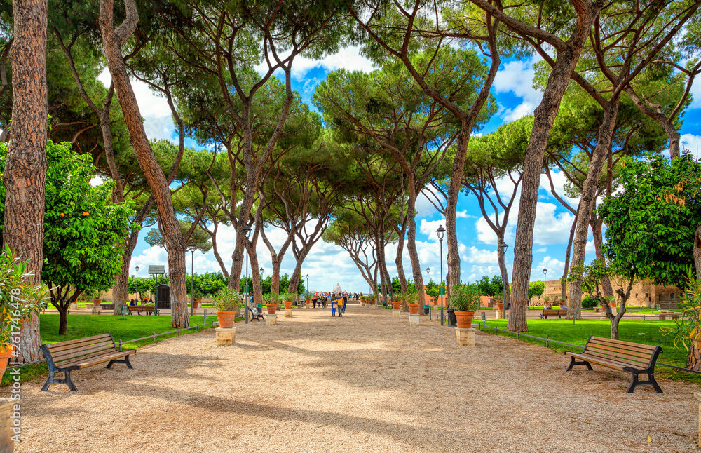 Il Giardino degli Aranci Il Giardino degli Aranci