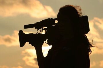 8ed5bca4-6da3-489a-a78d-989ba7223cc8 8ed5bca4-6da3-489a-a78d-989ba7223cc8