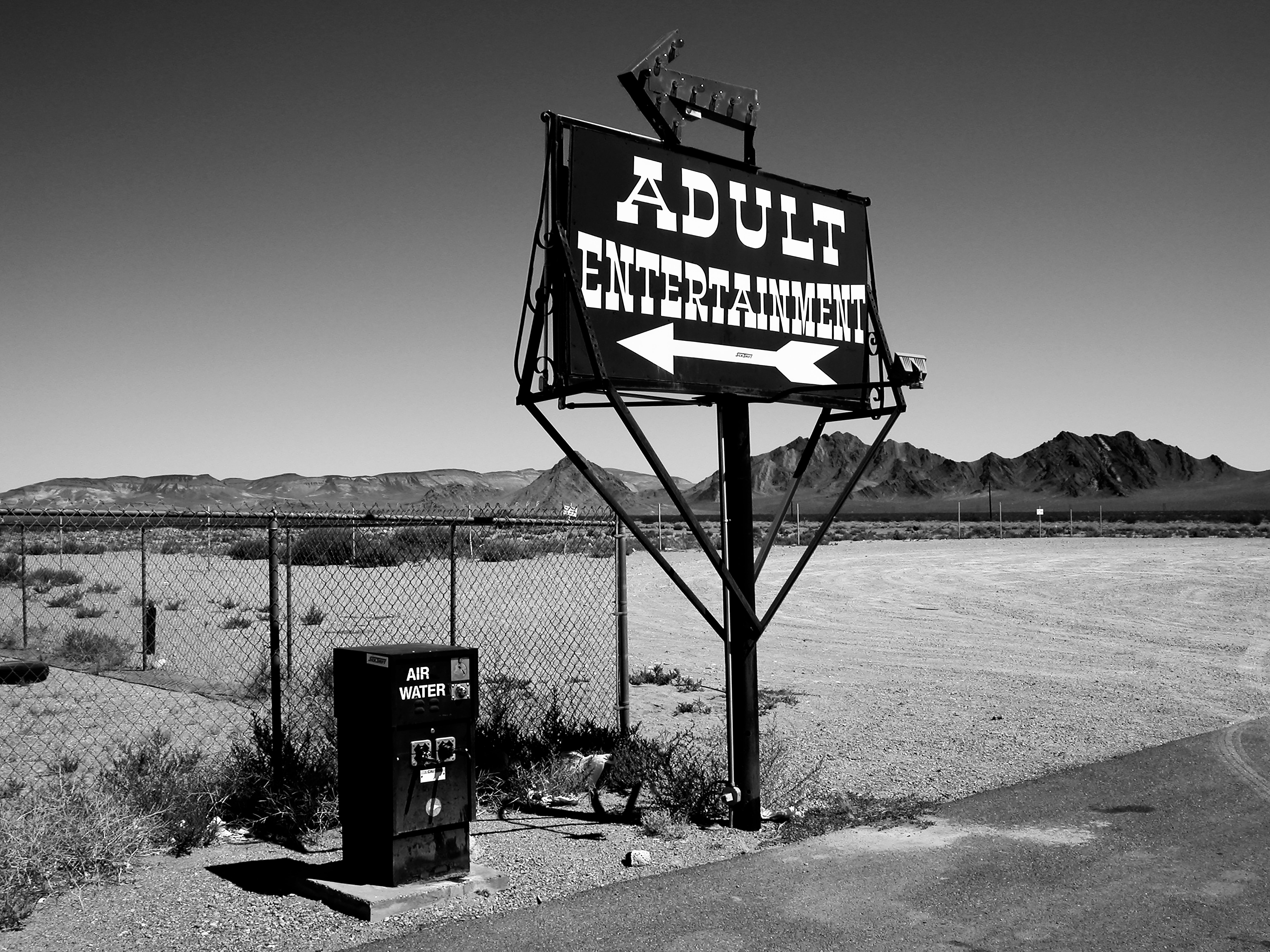 Mostra "Lungo le Strade Blu. Along the Blue Highways" Mostra "Lungo le Strade Blu. Along the Blue Highways"