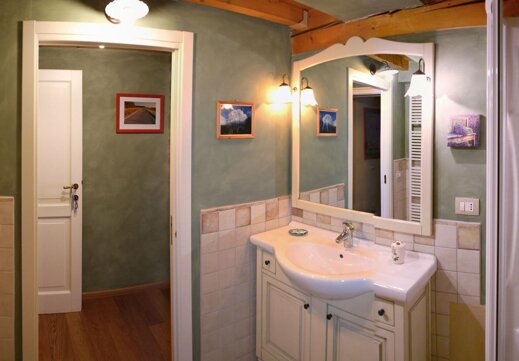 f05aa6cf-60fa-48ec-b99a-38681915925d