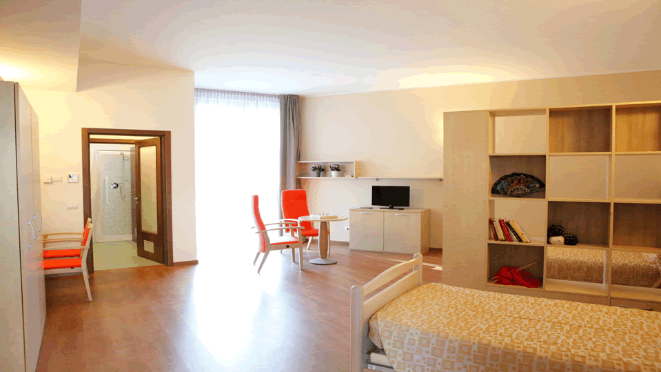 8fb989da-050f-4986-8d50-fa716b44f34a