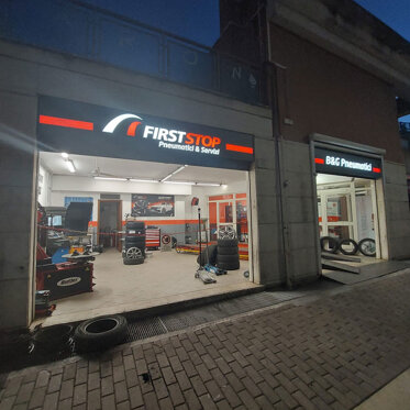 Bg Pneumatici è gommista a Roma Rivenditore Pneumatici centro First Stop