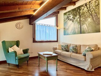 buck salotto.jpeg buck salotto.jpeg