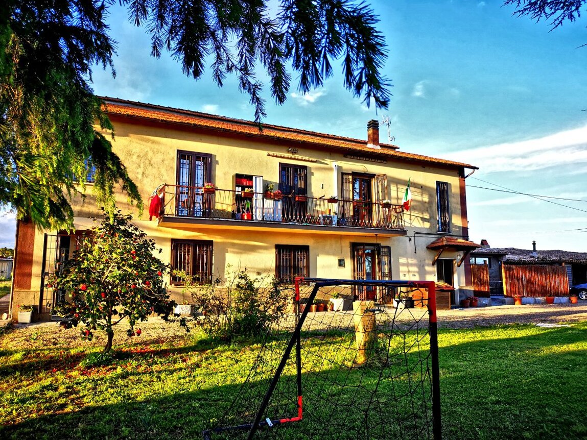 e9a3c28a-a158-4b9c-99d5-ff279f3a7517