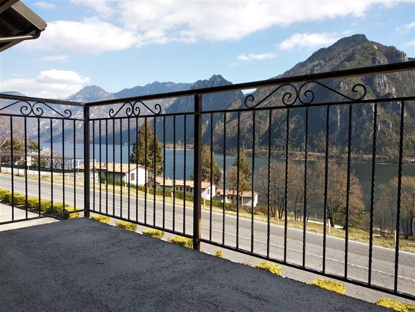 e9964b54-4843-4f86-bbf7-a8d9ca364807