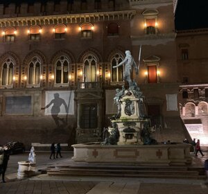 Bologna - Piazza Nettuno