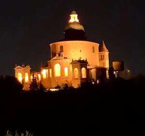 Bologna - San Luca di notte