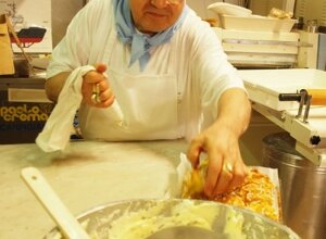 galleria_pasticceria_salvatore_lo_faro_ancona_torta_pan_di_spagna_ galleria_pasticceria_salvatore_lo_faro_ancona_torta_pan_di_spagna_