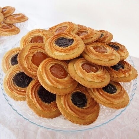 6a_immagine__eva_kottrova_spumarche__per_pasticceria_salvatore_lo_faro_ancona_assortimento_pasticcini_mignon_-copia5_1