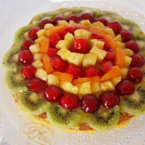 4c2_immagine__eva_kottrova_spumarche__per_pasticceria_salvatore_lo_faro_ancona_assortimento_monoporzione_cannoncino_crema_pasiccera