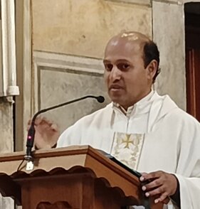 4dfde349-2b0d-4073-b240-6c3bee79fd0f 4dfde349-2b0d-4073-b240-6c3bee79fd0f