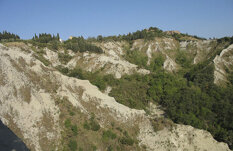 6b1ed352-722b-47b6-91c4-e1d0961a5994