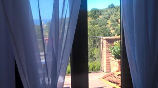 ee908e10-f562-40e1-b7d1-50e0eabd0c2f