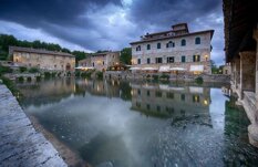 24583850-2674-4c47-865f-e579b79a0812