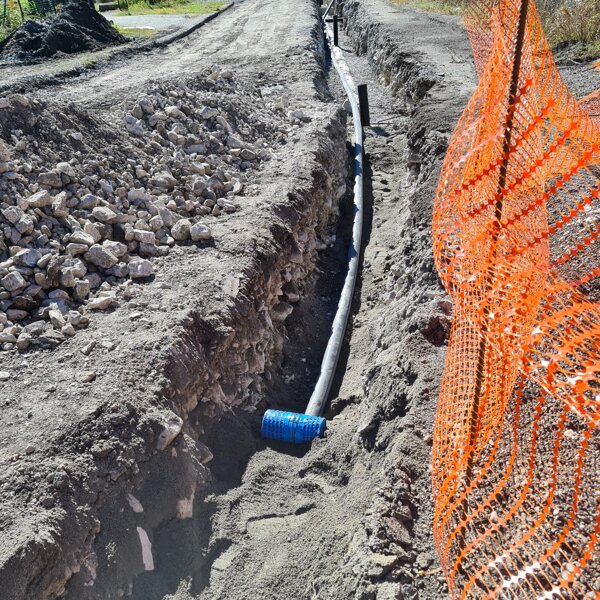 POSA TUBAZIONI E ASFALTATURA POSA TUBAZIONI E ASFALTATURA