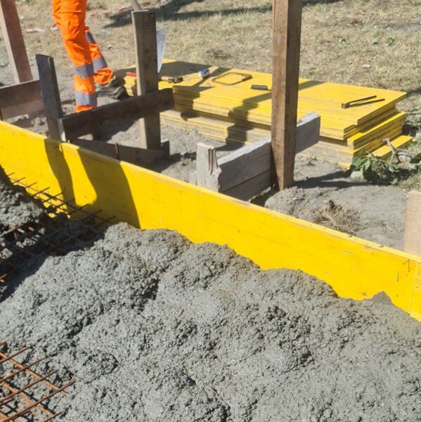 BASAMENTO IN CEMENTO UFFICI BASAMENTO IN CEMENTO UFFICI