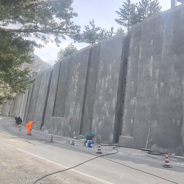 RISANAMENTO MURO ROCHEMOLLE RISANAMENTO MURO ROCHEMOLLE