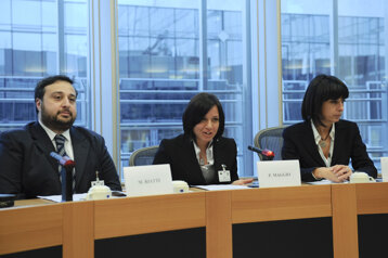 b81e1f16-176b-4a12-b0b6-a6d205857de9