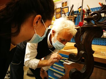 c4236ffb-99a0-4195-8fd8-9f963c73c7ed