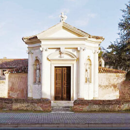 Oratorio L'ingresso dell'oratorio dalla strada