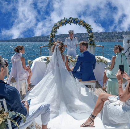 5e5d4cc2-b5d5-4dc7-bad1-c7267b1bfc6f 5e5d4cc2-b5d5-4dc7-bad1-c7267b1bfc6f