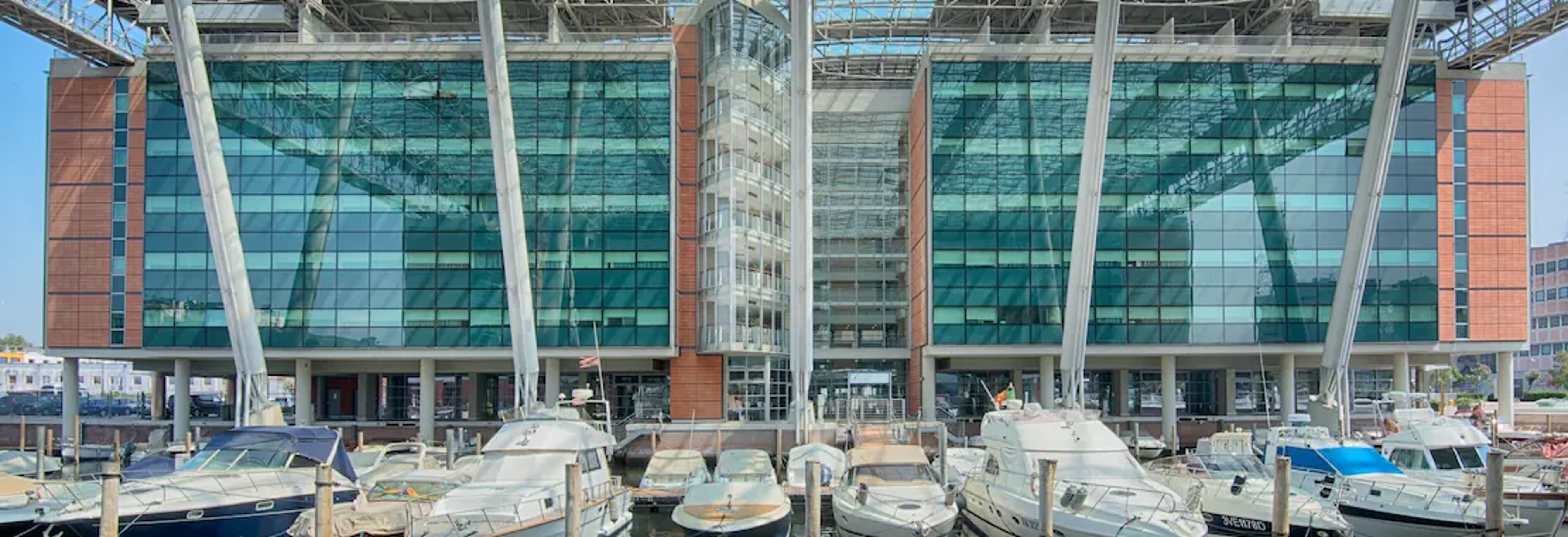 fa48705d-eac7-4b7c-bd67-c5762a0c4c26