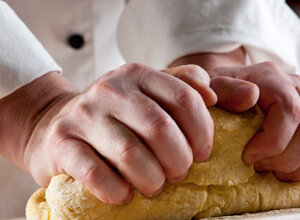 cucina-nostrana-gastronomia-industriale-preparazione.jpeg cucina-nostrana-gastronomia-industriale-preparazione.jpeg